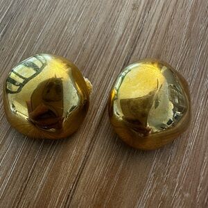 Vintage Ciner Faceted Dome Clip On Earrings